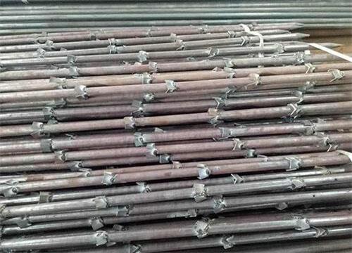 船营隧道钢花管